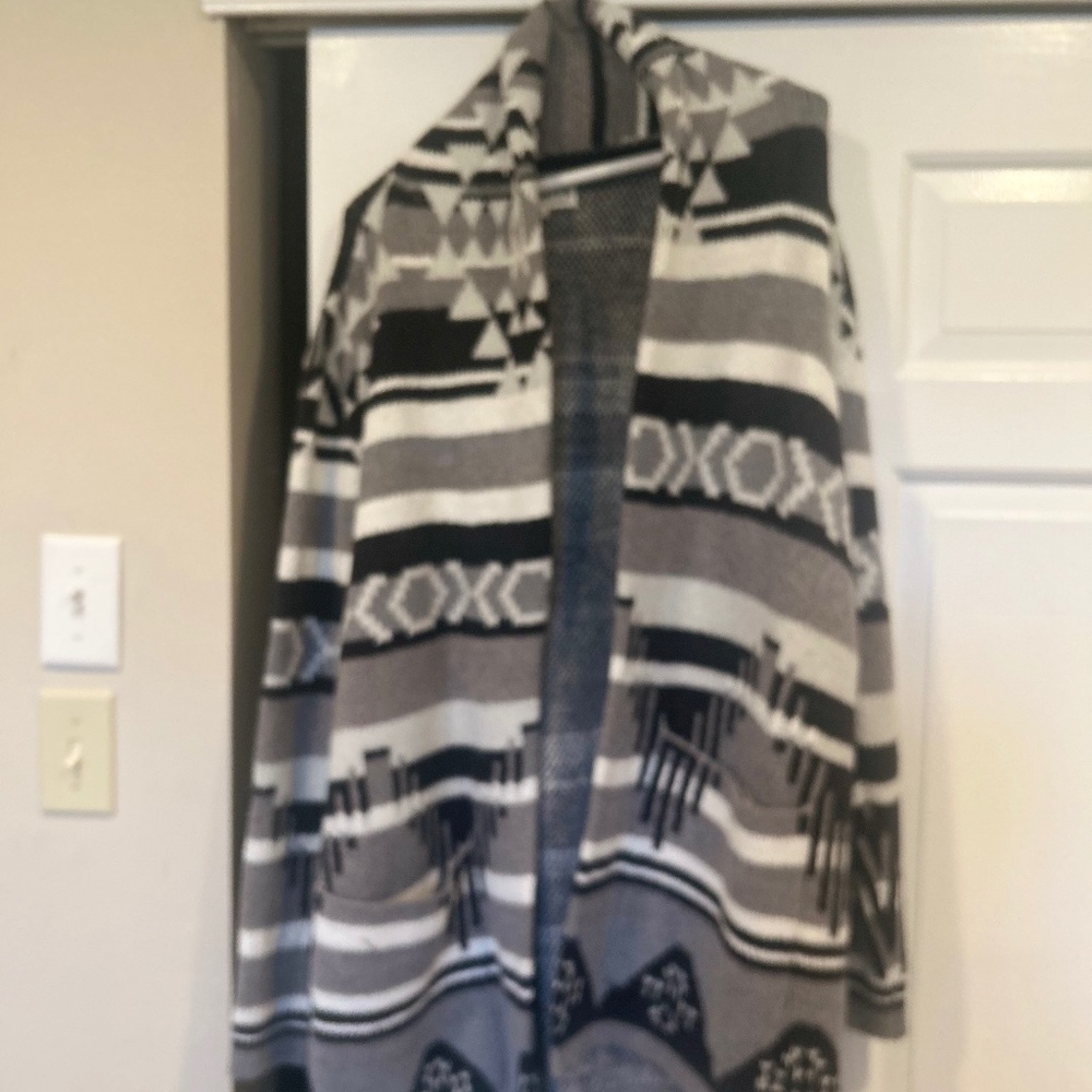 Long cardigan sweater
